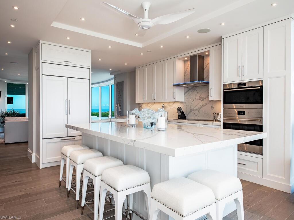 BAYPOINTE AT NAPLES CAY - Residential