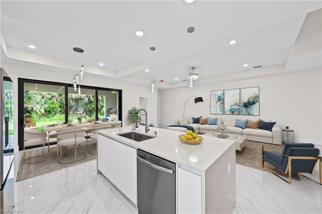 GOLDEN GATE ESTATES - Residential