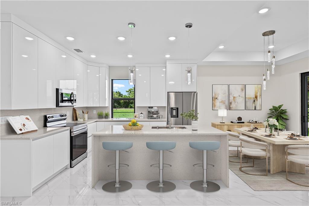 GOLDEN GATE ESTATES - Residential