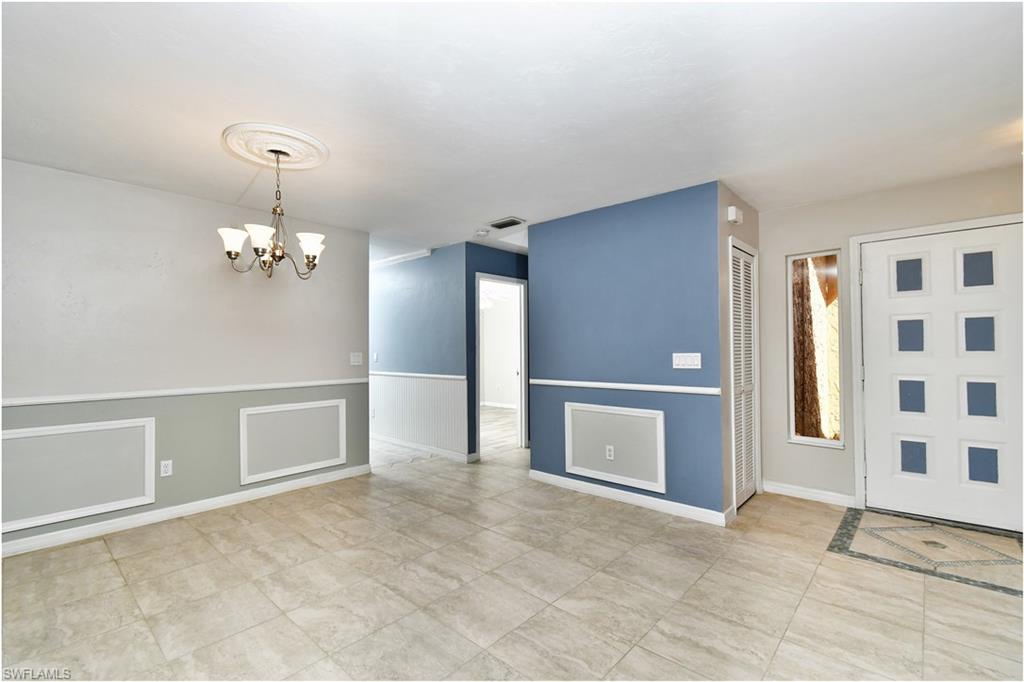 COUNTRY CLUB - Residential