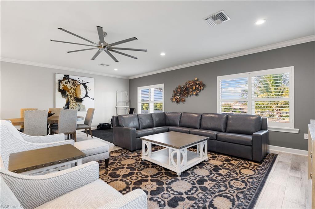 OYSTER HARBOR - Residential