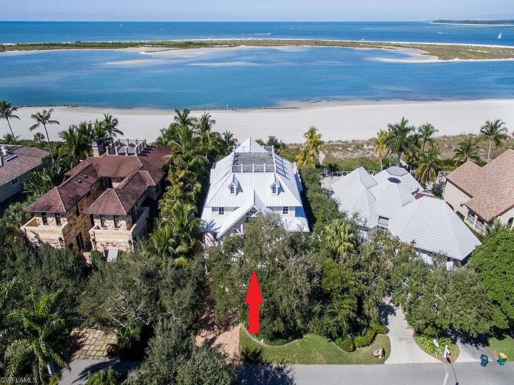 HIDEAWAY BEACH - Residential