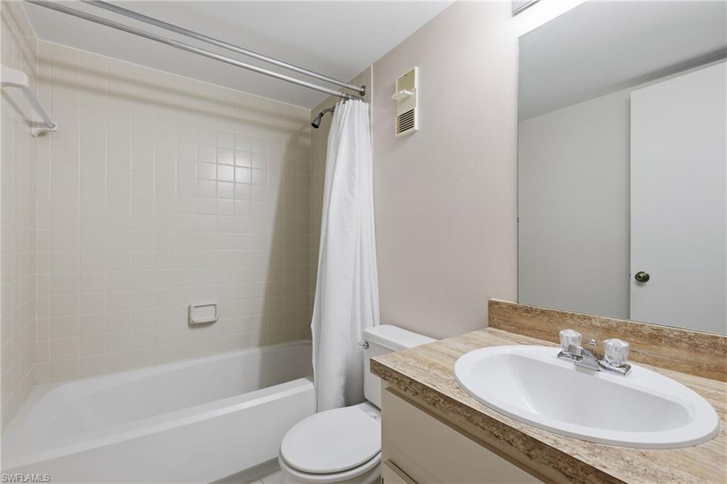 TROPIC SCHOONER APTS - Residential