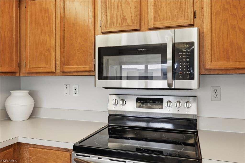TROPIC SCHOONER APTS - Residential