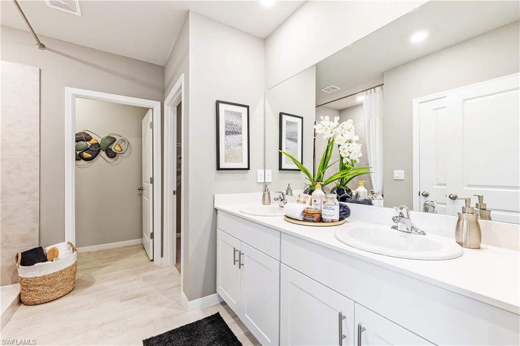 BENTLEY CROSSING - Residential