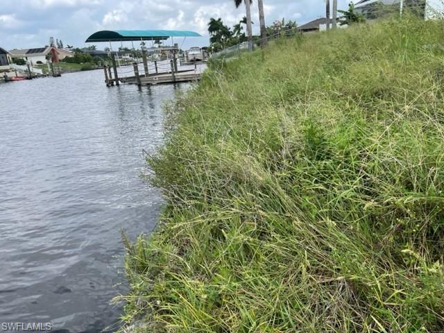 CAPE CORAL - Land