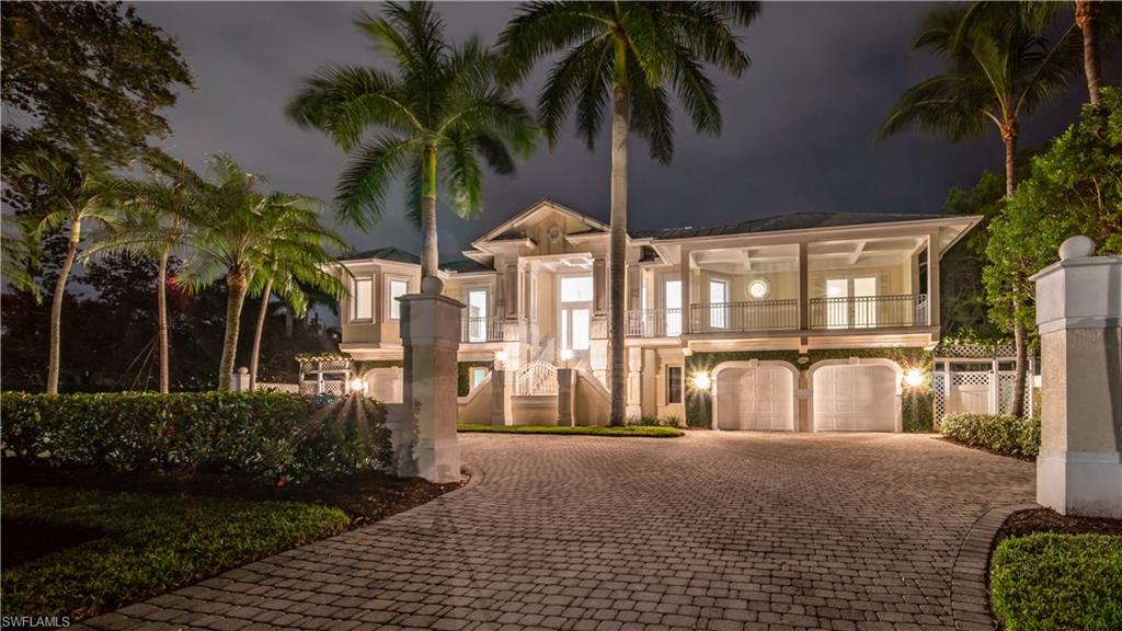 OLDE NAPLES - Residential