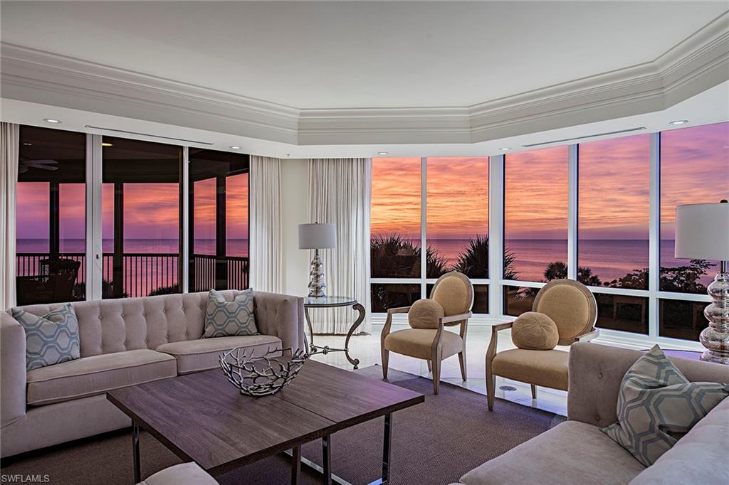 WINDSOR AT BAY COLONY - Residential