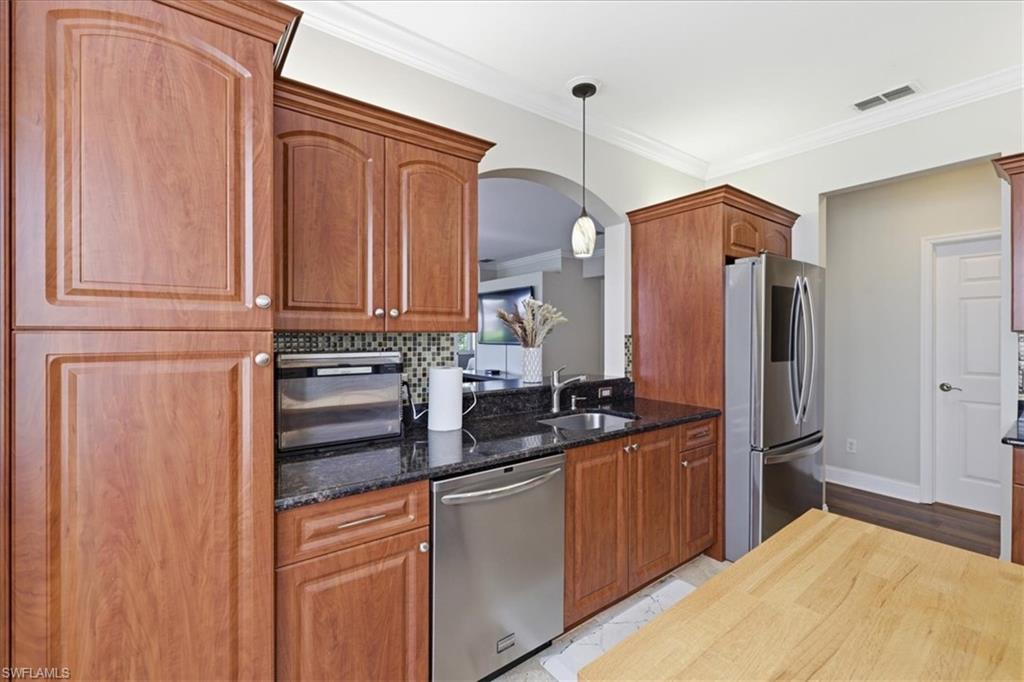 WILLOWBROOK - Residential