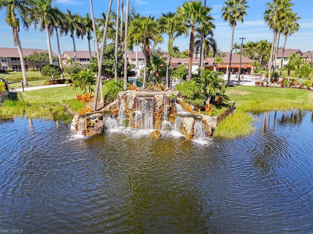 WILLOWBROOK - Residential