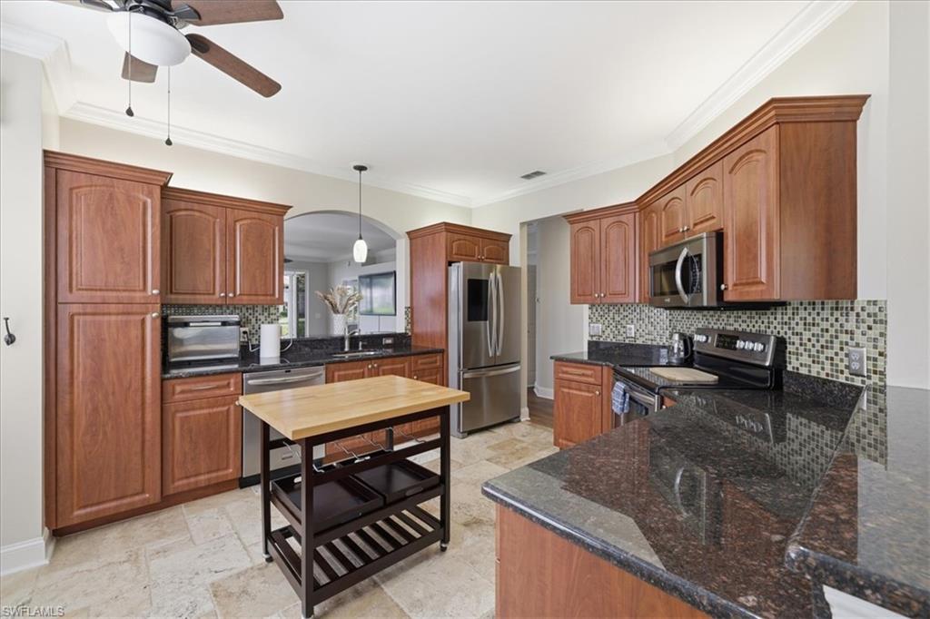 WILLOWBROOK - Residential