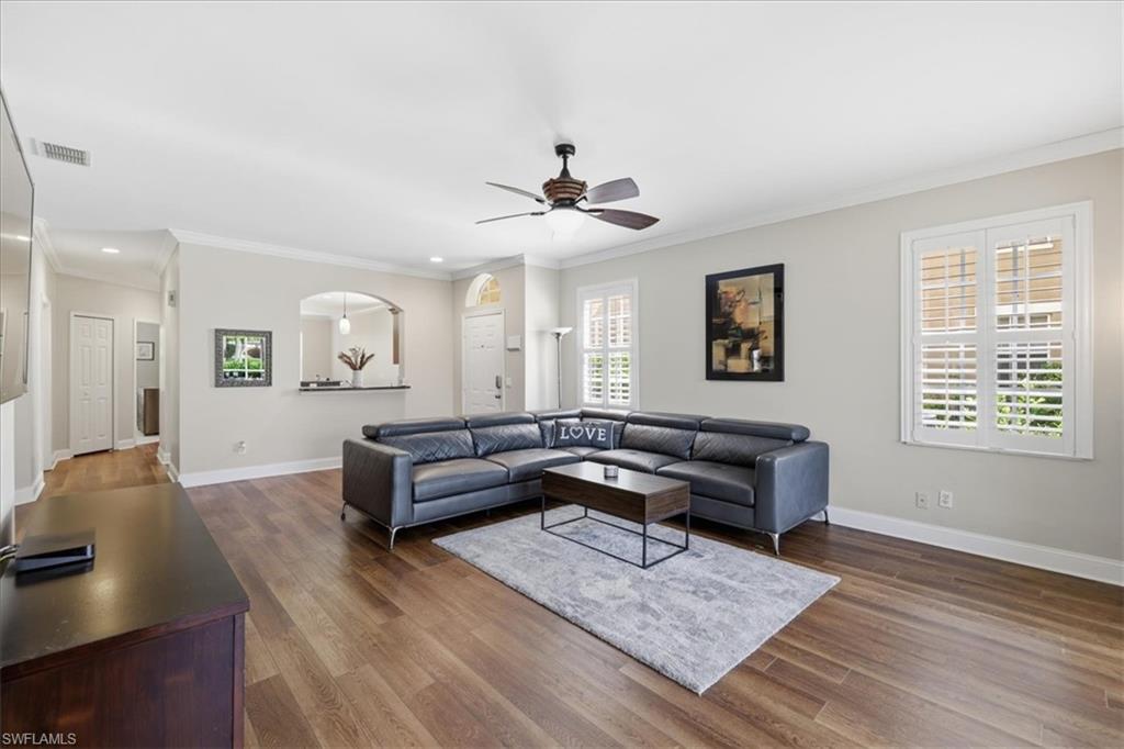 WILLOWBROOK - Residential