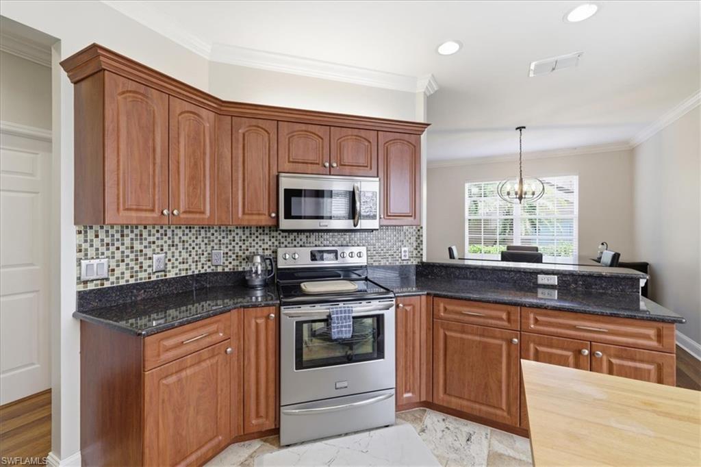 WILLOWBROOK - Residential