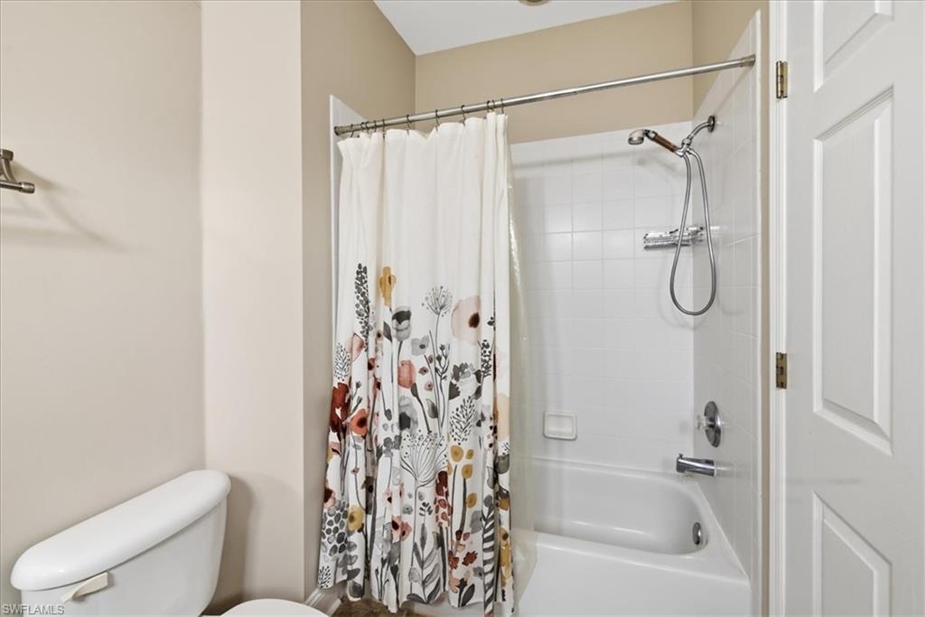 WILLOWBROOK - Residential