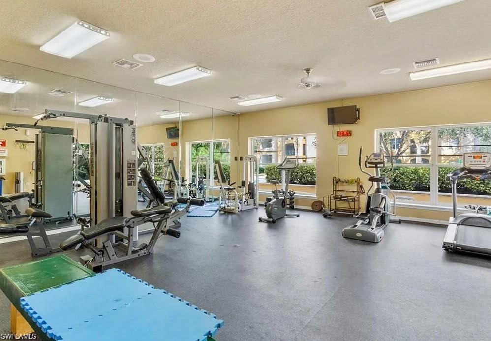 ROYAL GREENS - Residential Lease