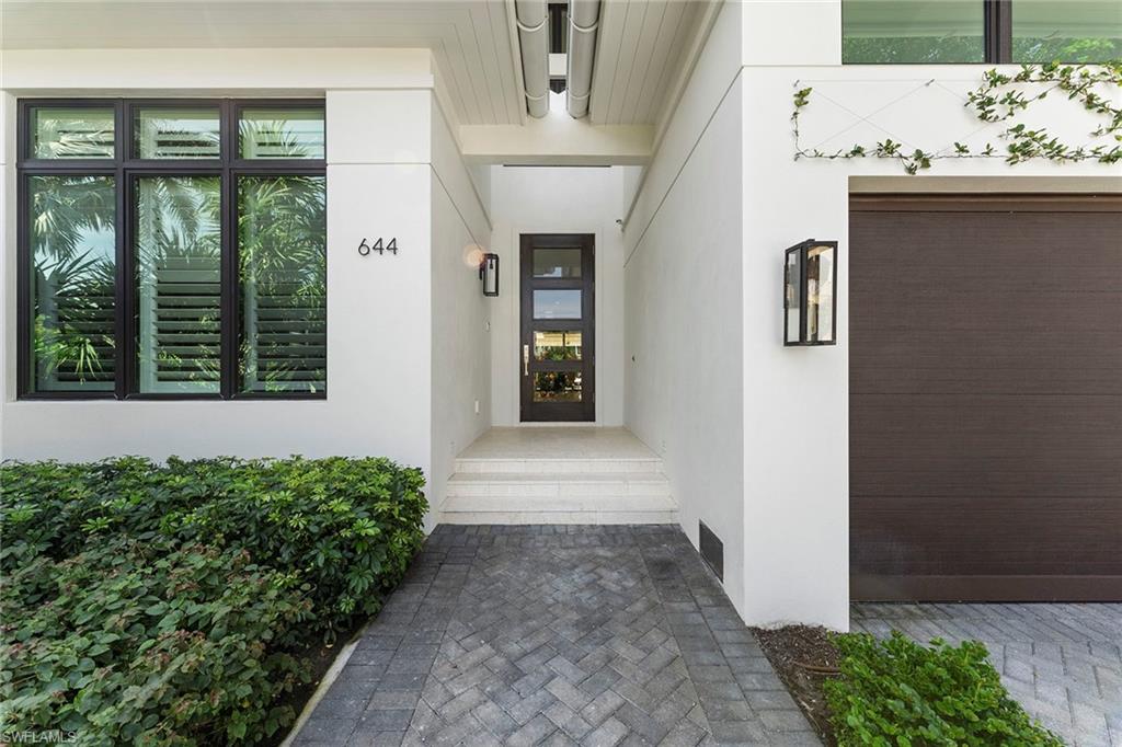 OLDE NAPLES - Residential