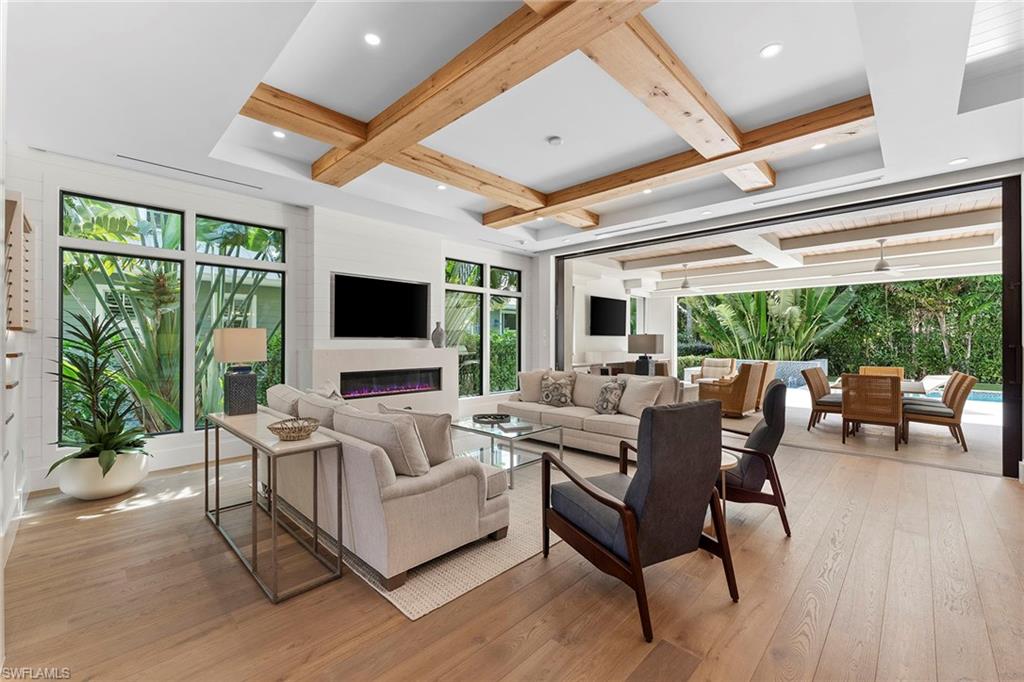 OLDE NAPLES - Residential