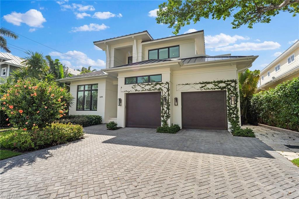 OLDE NAPLES - Residential