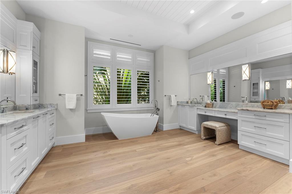 OLDE NAPLES - Residential