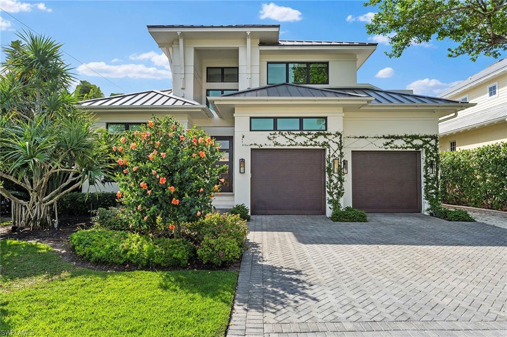 OLDE NAPLES - Residential