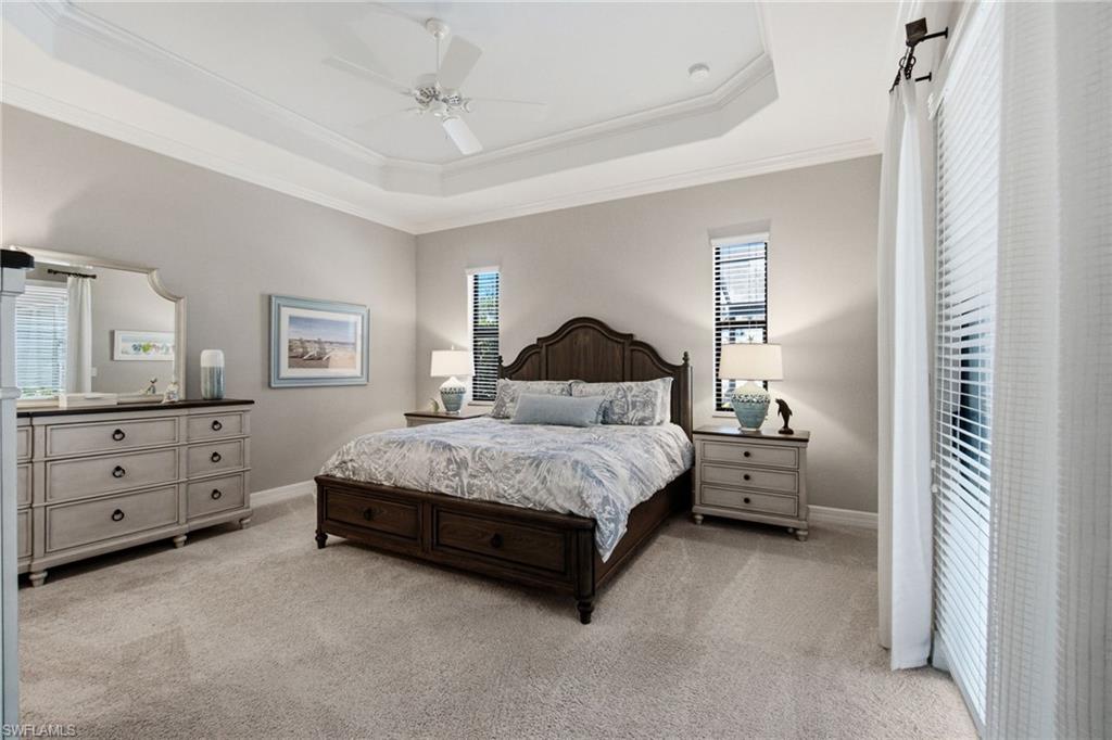 TWIN EAGLES - Residential