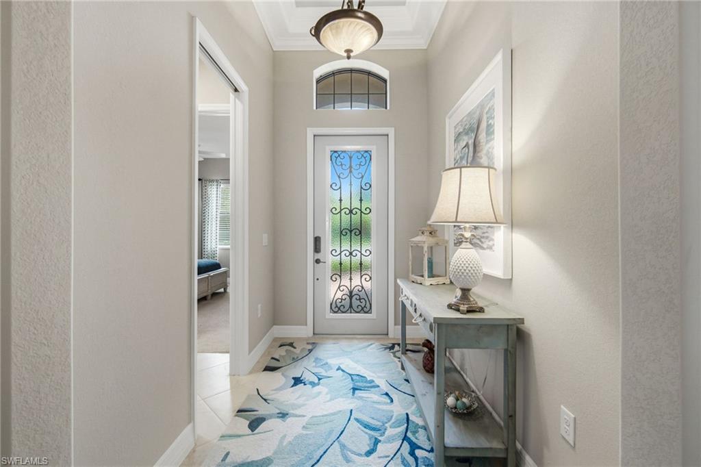 TWIN EAGLES - Residential