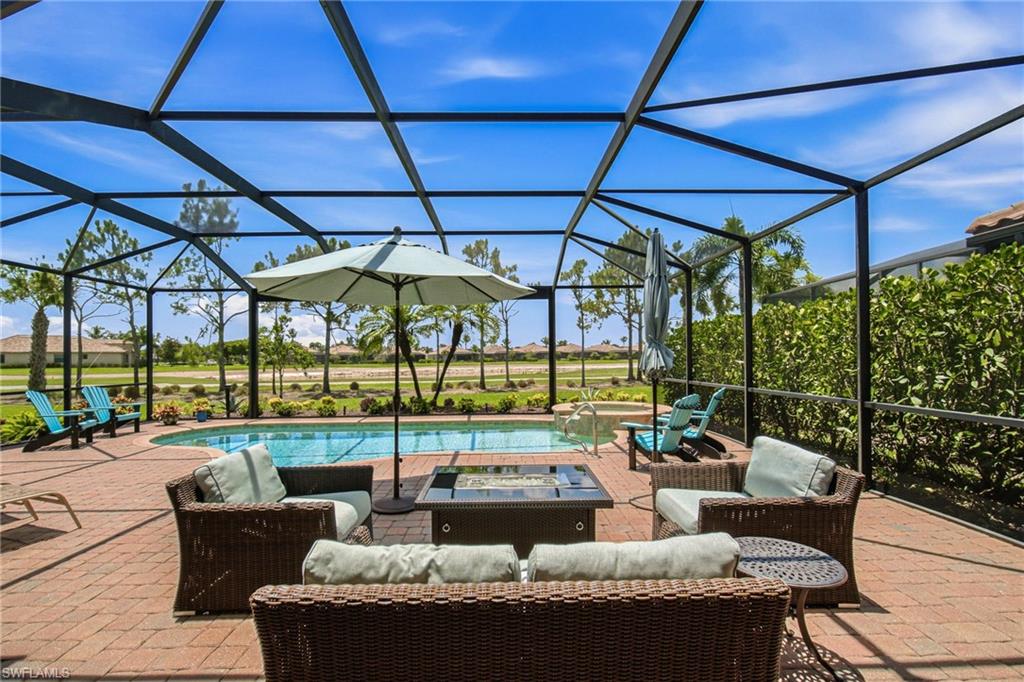 TWIN EAGLES - Residential