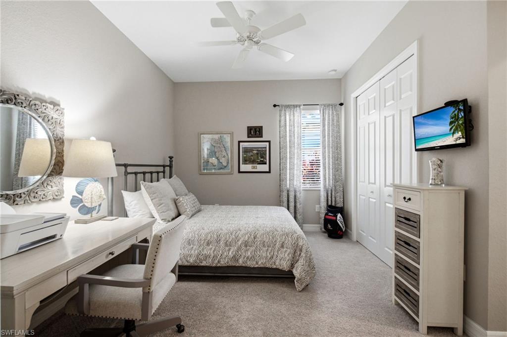 TWIN EAGLES - Residential