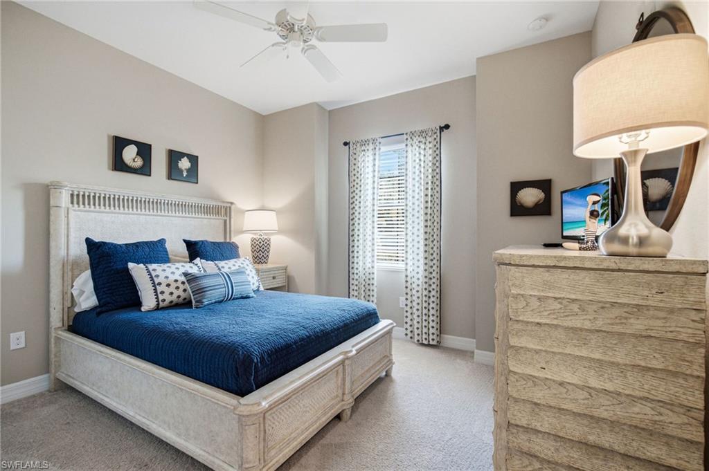 TWIN EAGLES - Residential