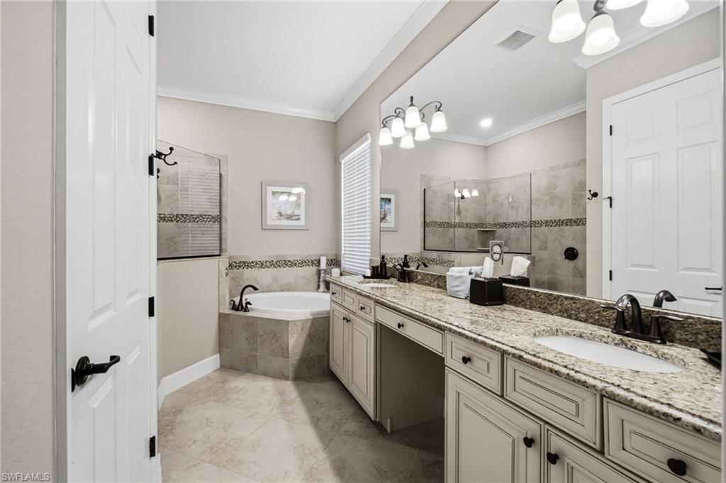 TWIN EAGLES - Residential