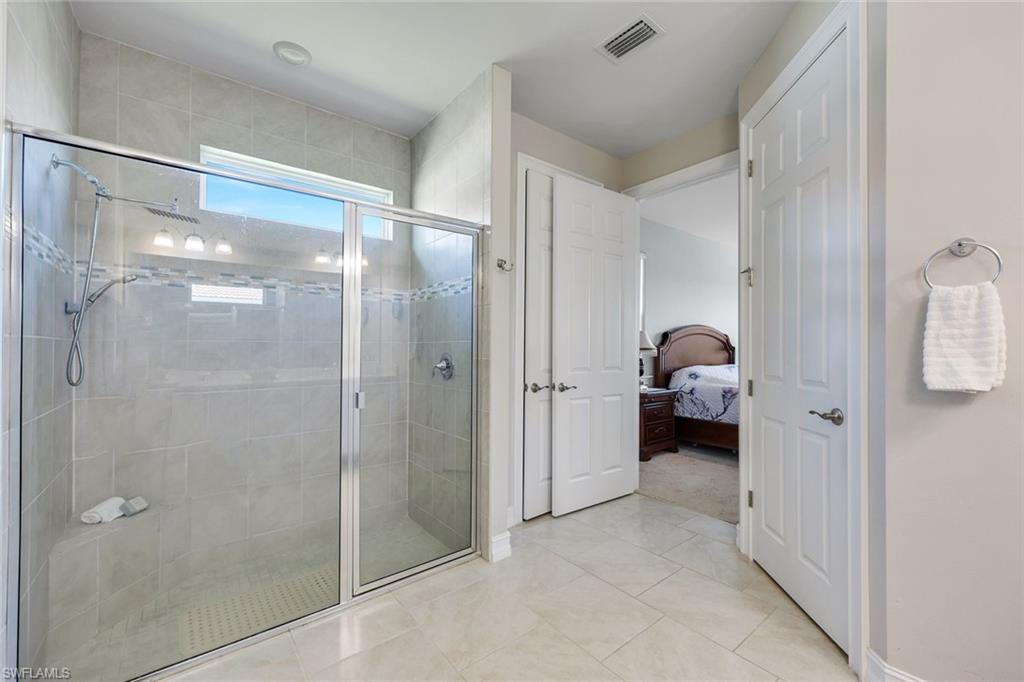 ROYAL PALM GOLF ESTATES - Residential