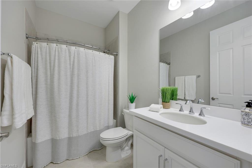 ROYAL PALM GOLF ESTATES - Residential