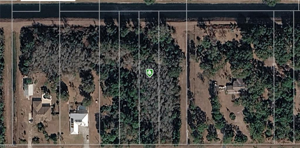 Own a piece of land in the Wedgefield area of East Orlando with convenient access to major highways, Orlando International Airport, Lake Nona, Downtown Orlando, and the Space Coast. This 75-foot frontage lot is partially wetlands and is not located in a flood zone. Orange County currently does not permit homes to be built on vacant Wedgefield lots with 75 feet of road frontage. A great opportunity to purchase land in a growing area with nearby golf, parks, and outdoor recreation.