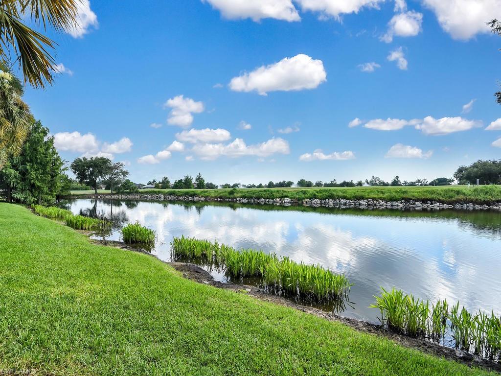 STONEYBROOK - Residential