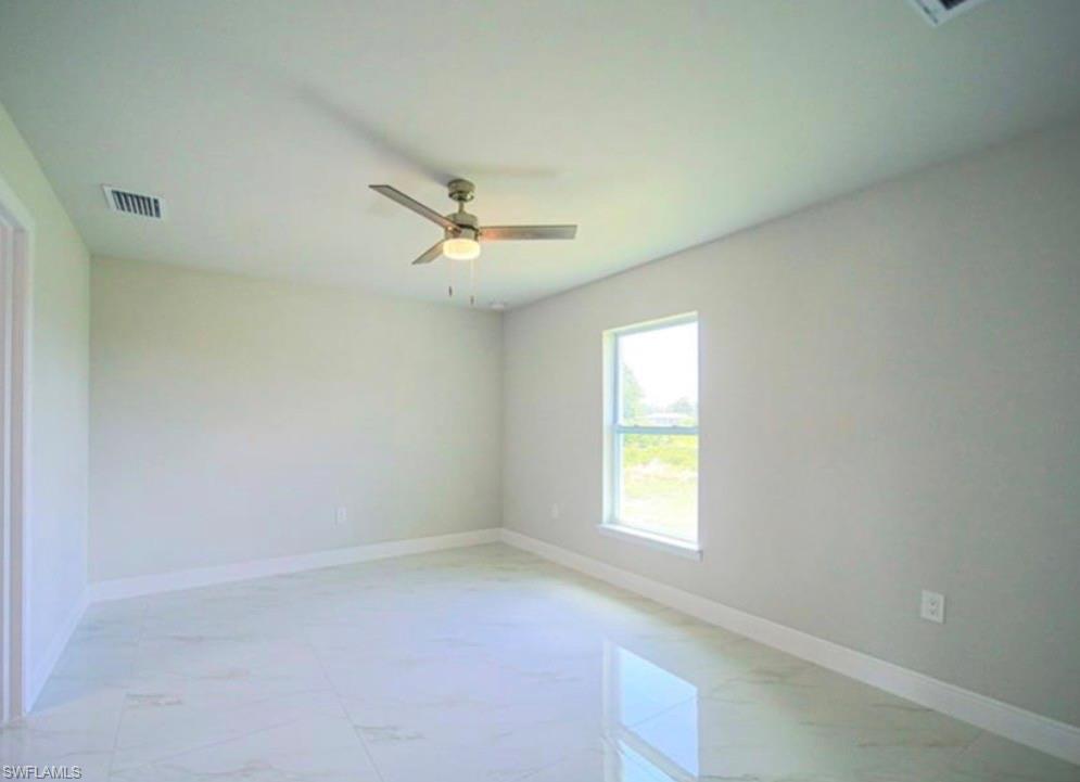 GREENBRIAR - Residential Lease