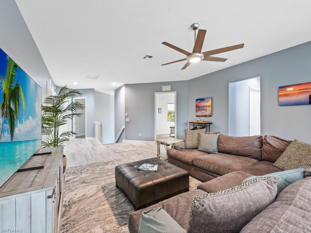 JONATHANS BAY - Residential Lease