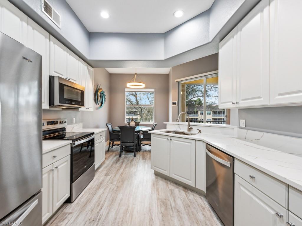 JONATHANS BAY - Residential Lease