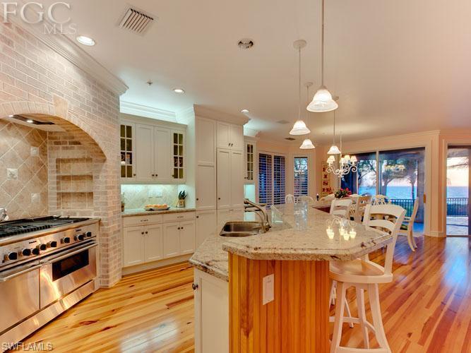 SOUTH SEAS PLANTATION RESORT - Residential