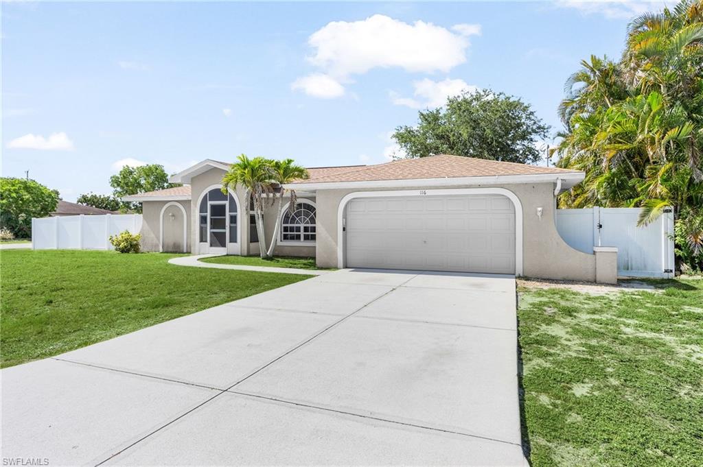 CAPE CORAL - Residential