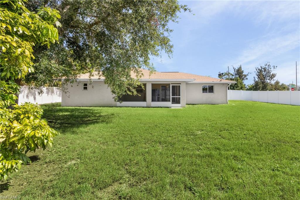 CAPE CORAL - Residential