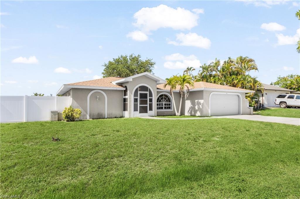 CAPE CORAL - Residential