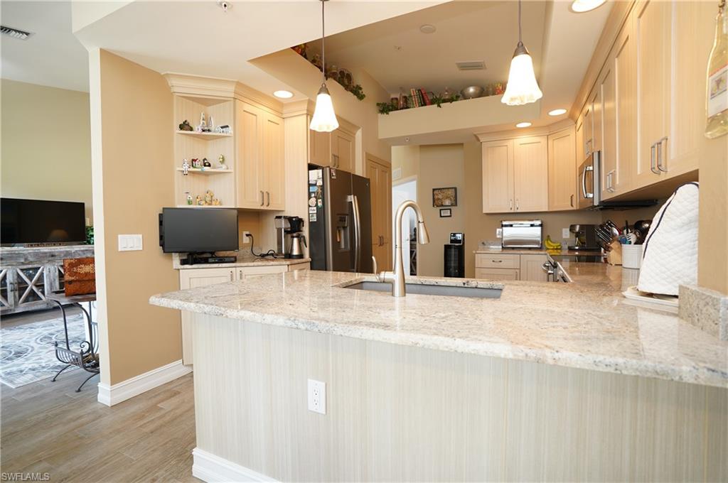 LAUREL GREENS - Residential