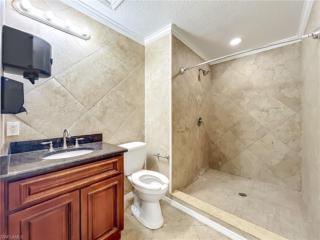 ACREAGE HEADER - Residential