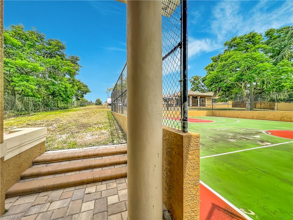 ACREAGE HEADER - Residential