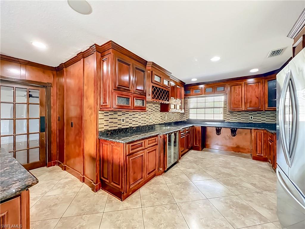 ACREAGE HEADER - Residential