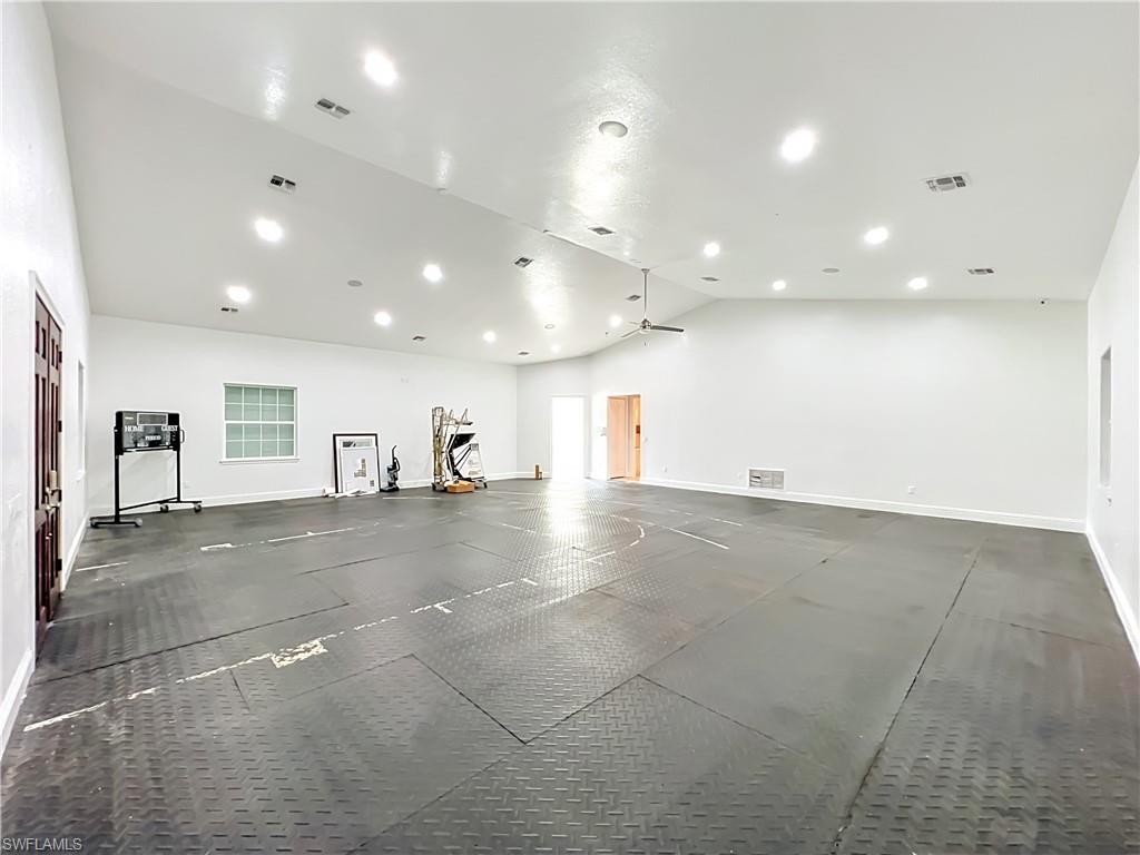 ACREAGE HEADER - Residential