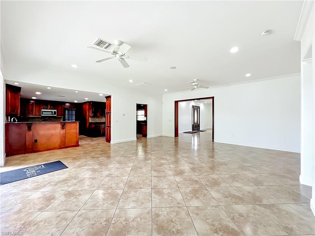 ACREAGE HEADER - Residential