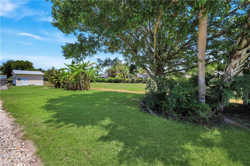 PALM RIVER ESTATES - Residential