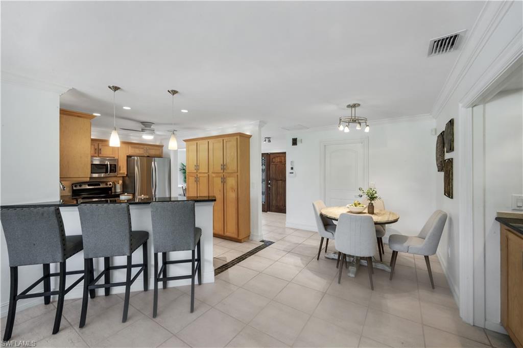 PALM RIVER ESTATES - Residential