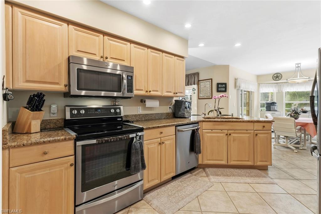 GOLDEN GATE ESTATES - Residential
